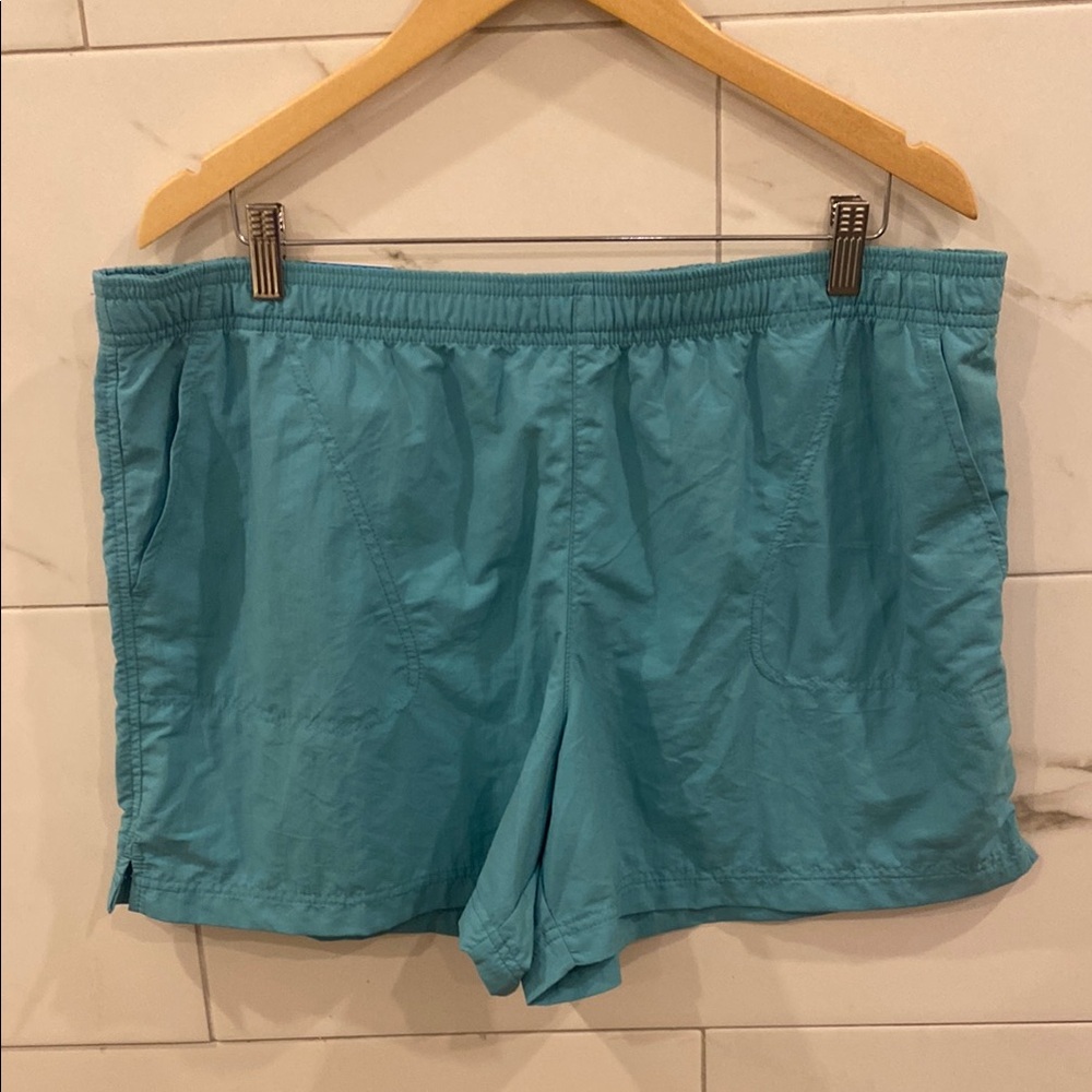 Columbia Teal Women's Shorts